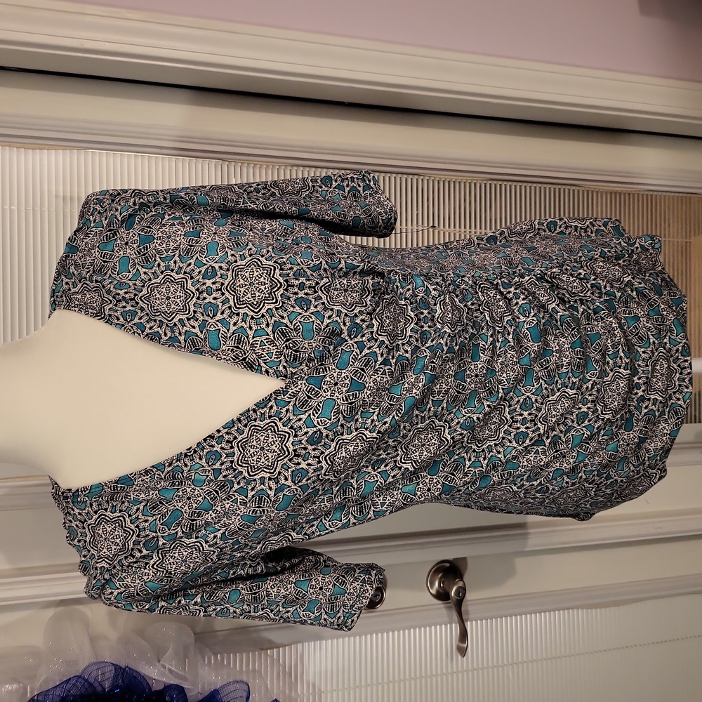 NWT! Dana Buchman Blouse